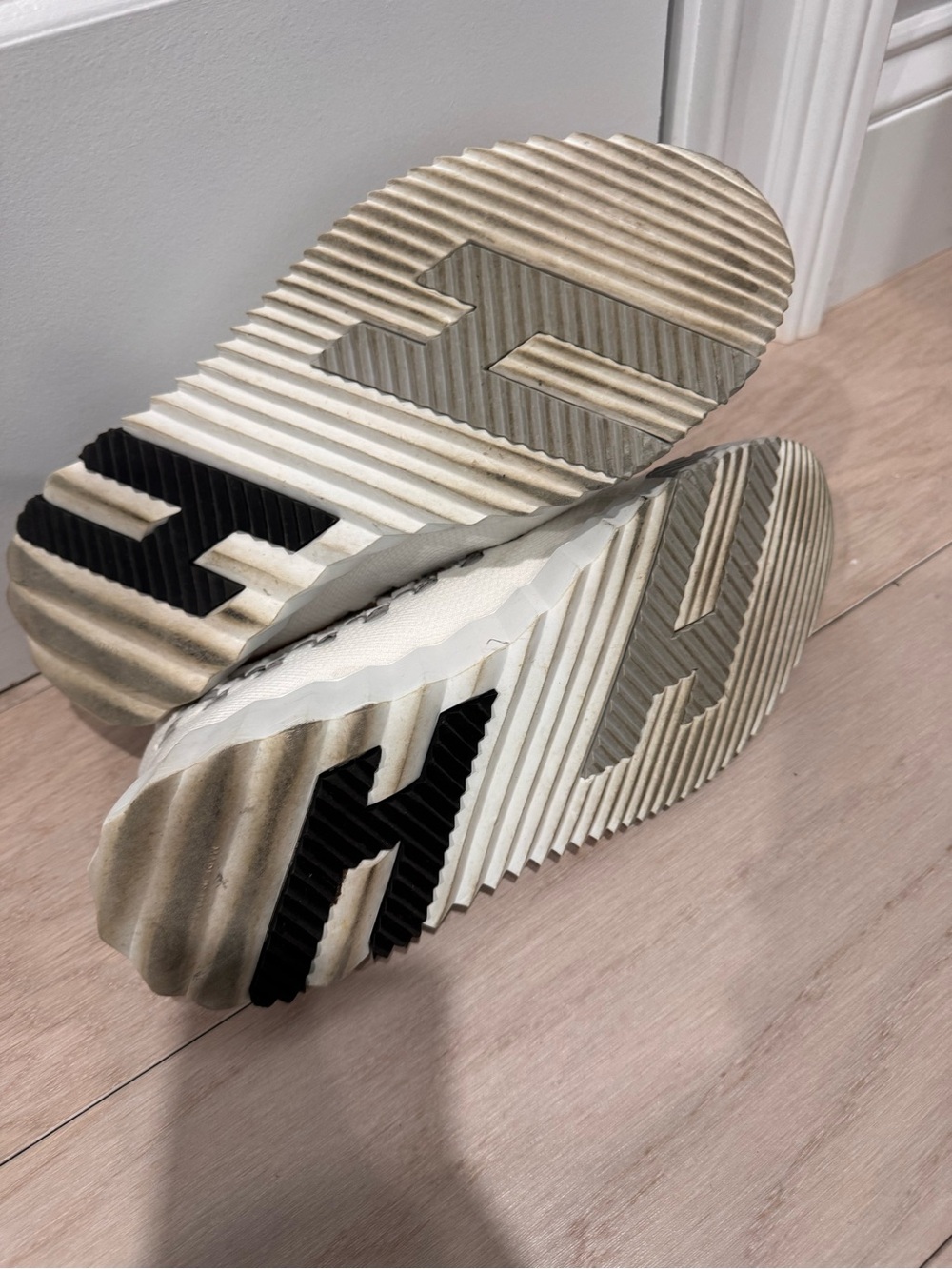 Hermes Cream Knit Sneakers with Orange Trim - Picture 8 of 9